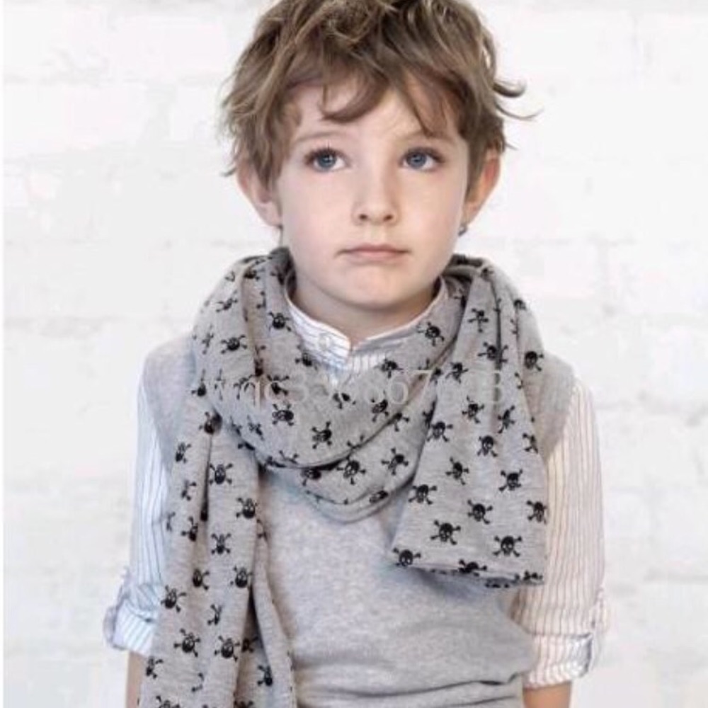 Boys scarf